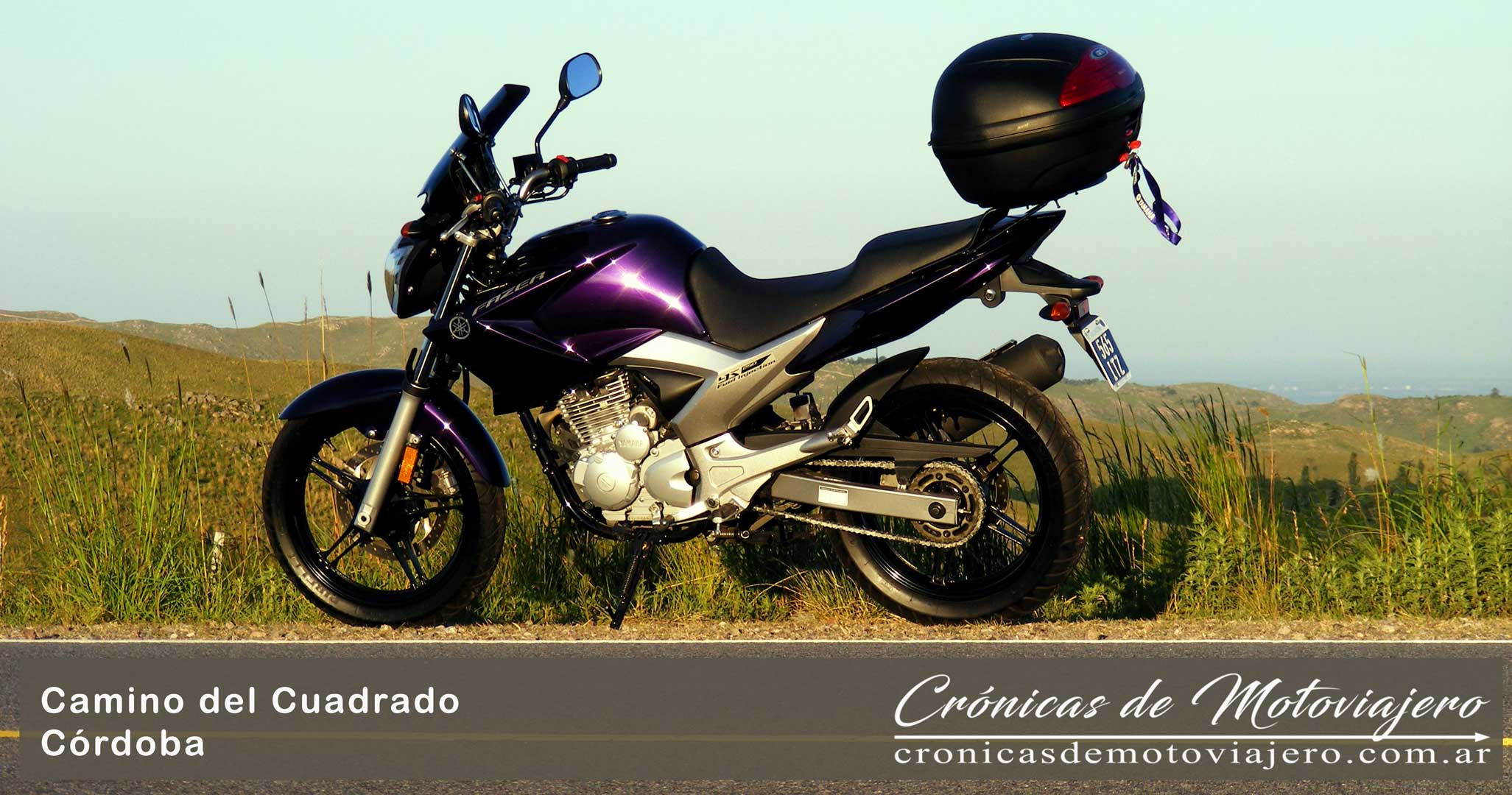 Yamaha Fazer YS250 en Camino del Cuadrado - Córdoba
