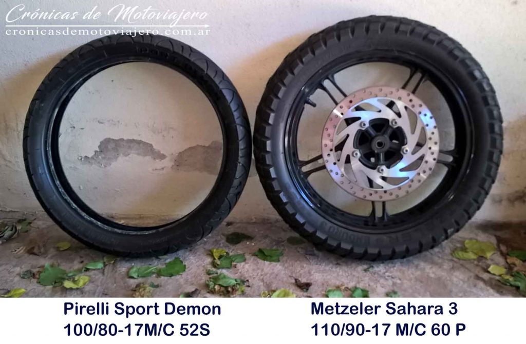 Pirelli Sport Demon vs Metzeler Sahara 3 (delantera) - Cubiertas con tacos en Yamaha Fazer 250