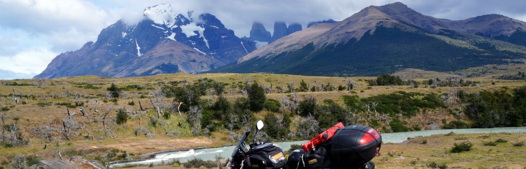 Libro "Cronicas de mi primer viaje en moto" Parque Nacional Torres del Paine