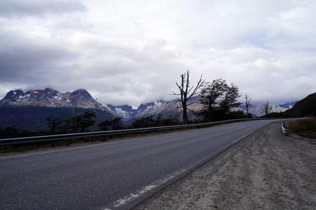 Ruta Nacional 3 saliendo de Ushuaia hacia paso Garibaldi
