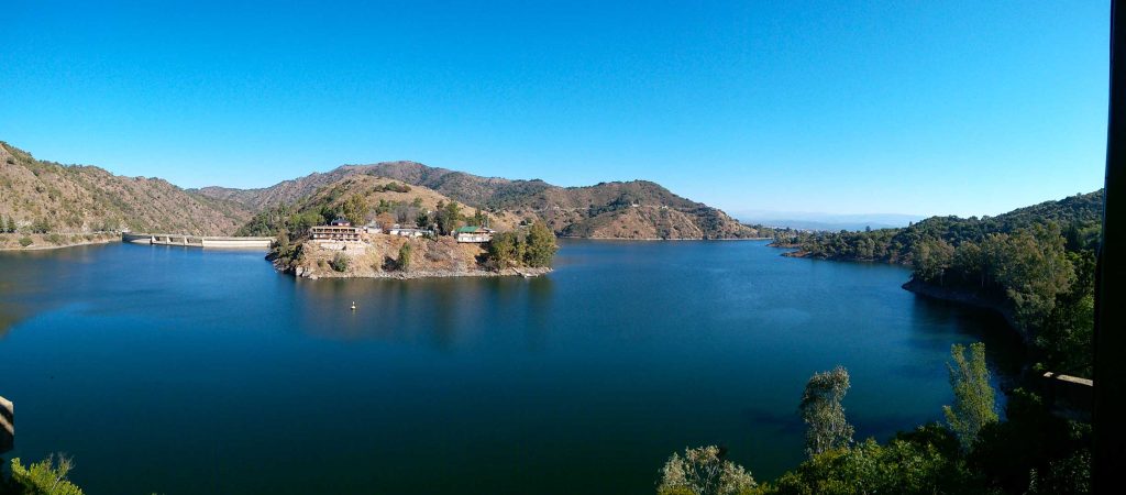 Vista panorámica embalse dique Los Molinos - Calamuchita - Córdoba