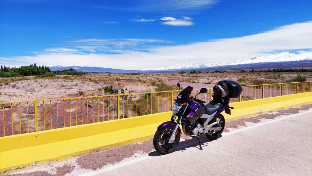 Puente sobre el Rio de los Patos - Yamaha Fazer YS250