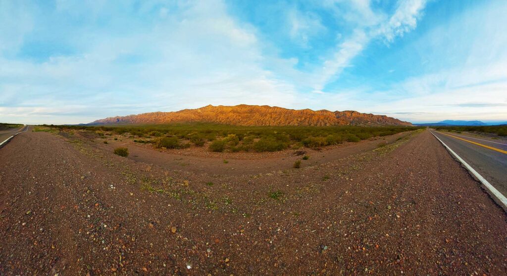 Paisaje Ruta 40 - San Juan - República Argentina