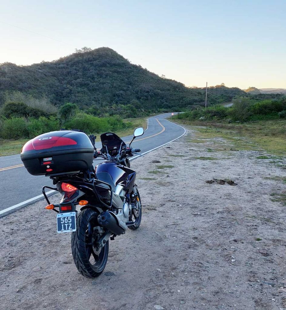 Ruta desde Anquincila a la Cuesta del Portezuelo - Catamarca - Yamaha Fazer YS250